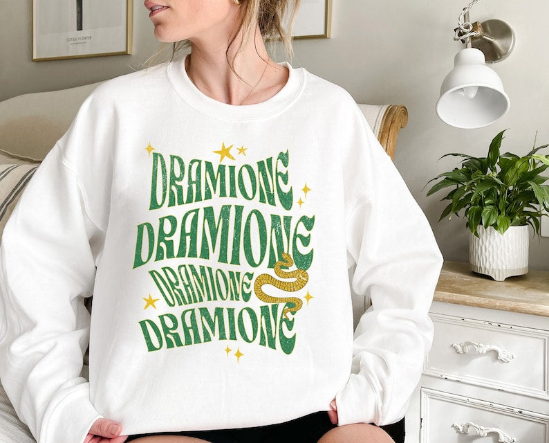 Crewneck Magical Letter Snake Print Sweatshirt